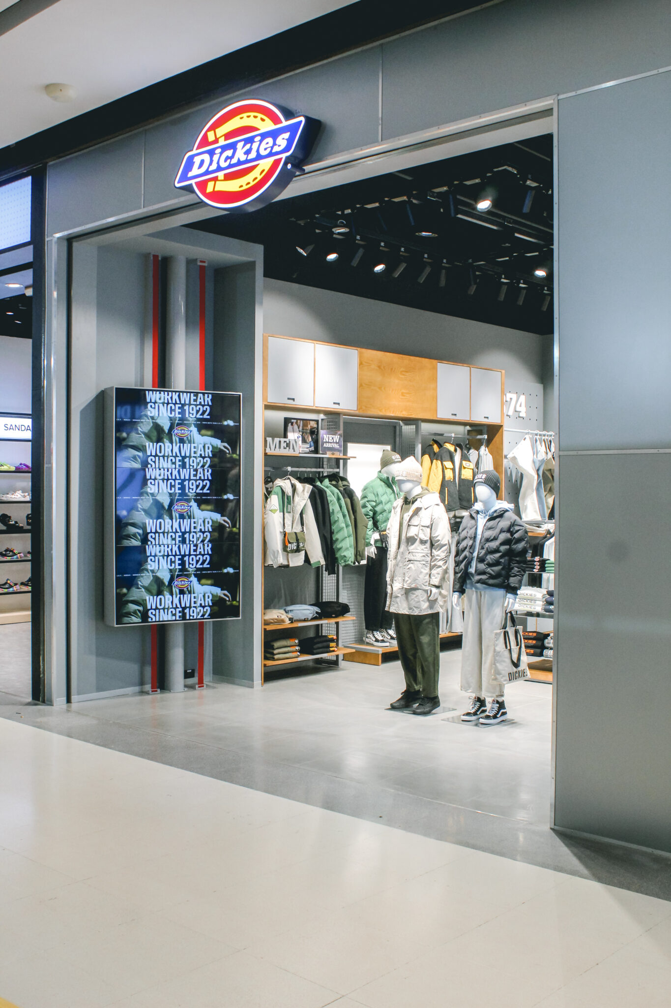 DICKIES open a new store at Central Westgate