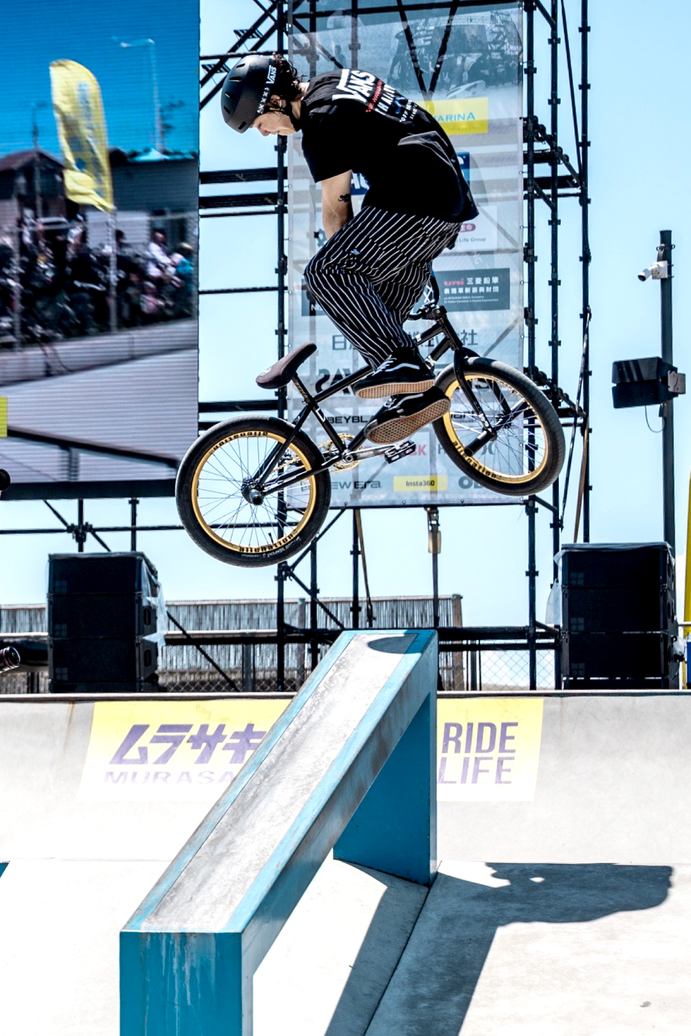 01_popupTAM_Vans-ATHLETE_Web+Mobile